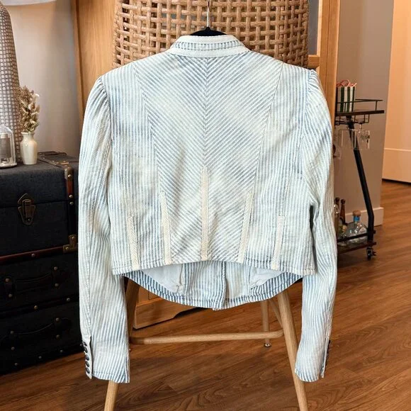 Free People Cropped Striped Denim Jacket – Size S (Fits S–M) - Picture 2 of 4